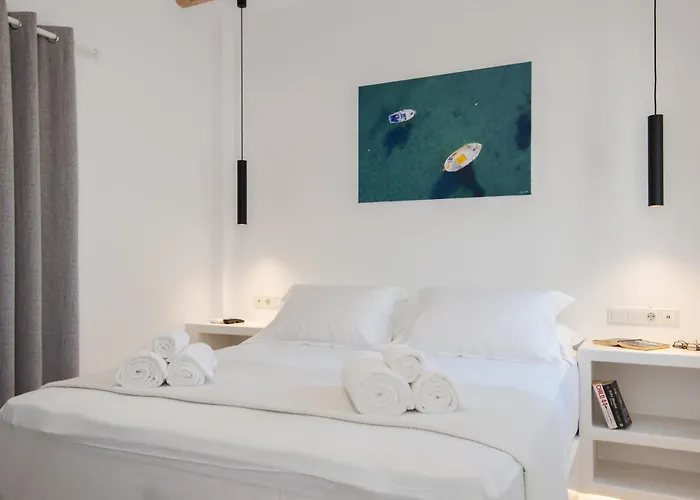 A La Residences 02 *