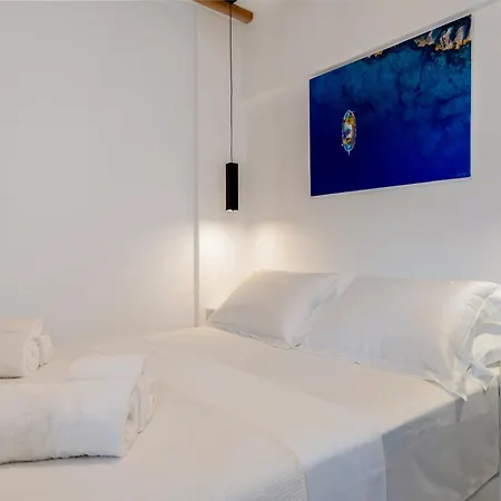 A La Residences 02